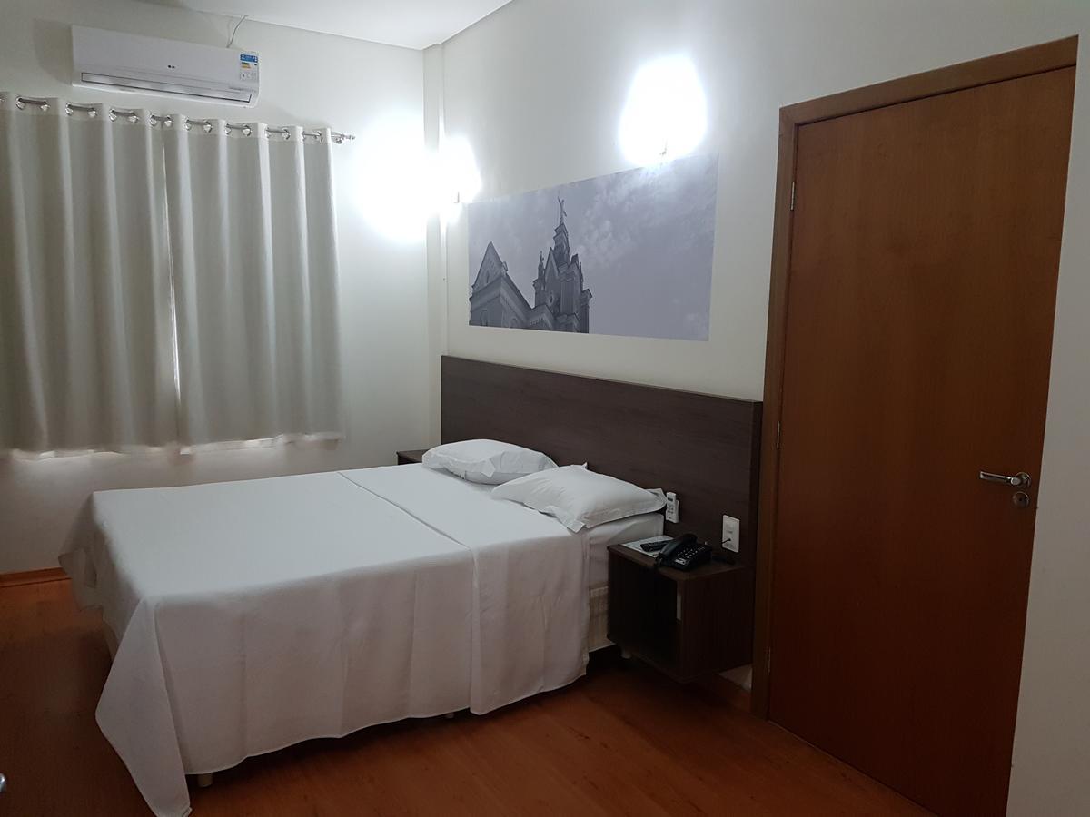 Hotel 494 Oliveira-Mg Zewnętrze zdjęcie