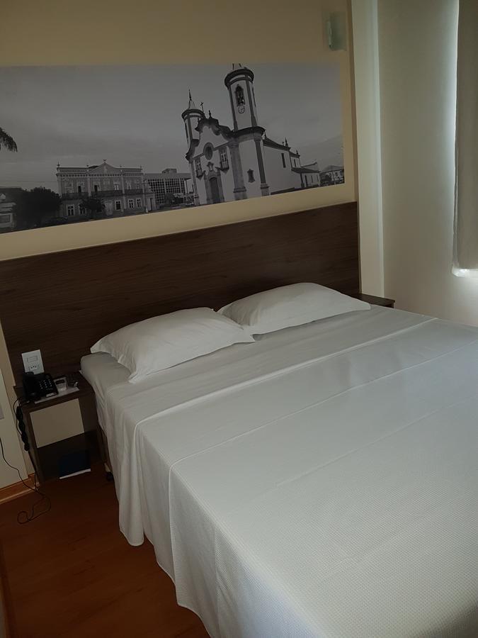 Hotel 494 Oliveira-Mg Zewnętrze zdjęcie